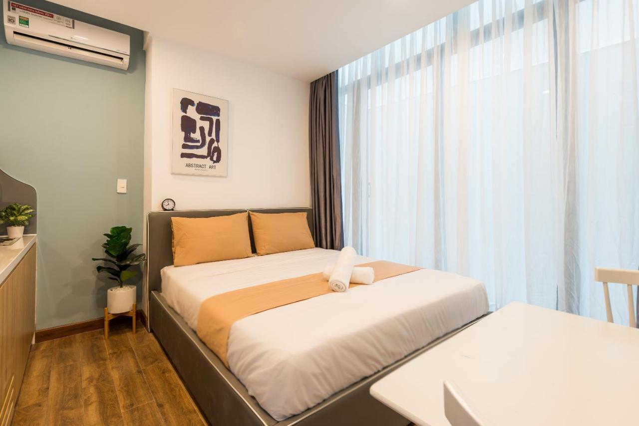 Cozrum Homes - Saphera Residence Хошимин Экстерьер фото