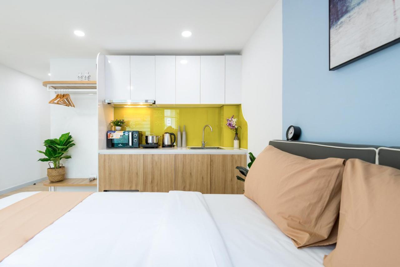 Cozrum Homes - Saphera Residence Хошимин Экстерьер фото